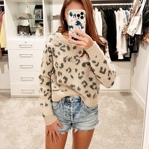 Abercrombie & Fitch XS Brushed Leopard Sweater